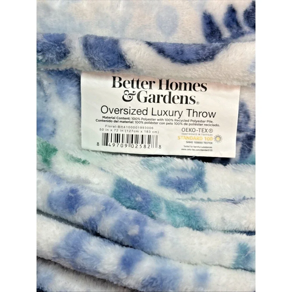 Better Homes & Gardens Oversized Luxury Throw Floral Blue White Plush 50